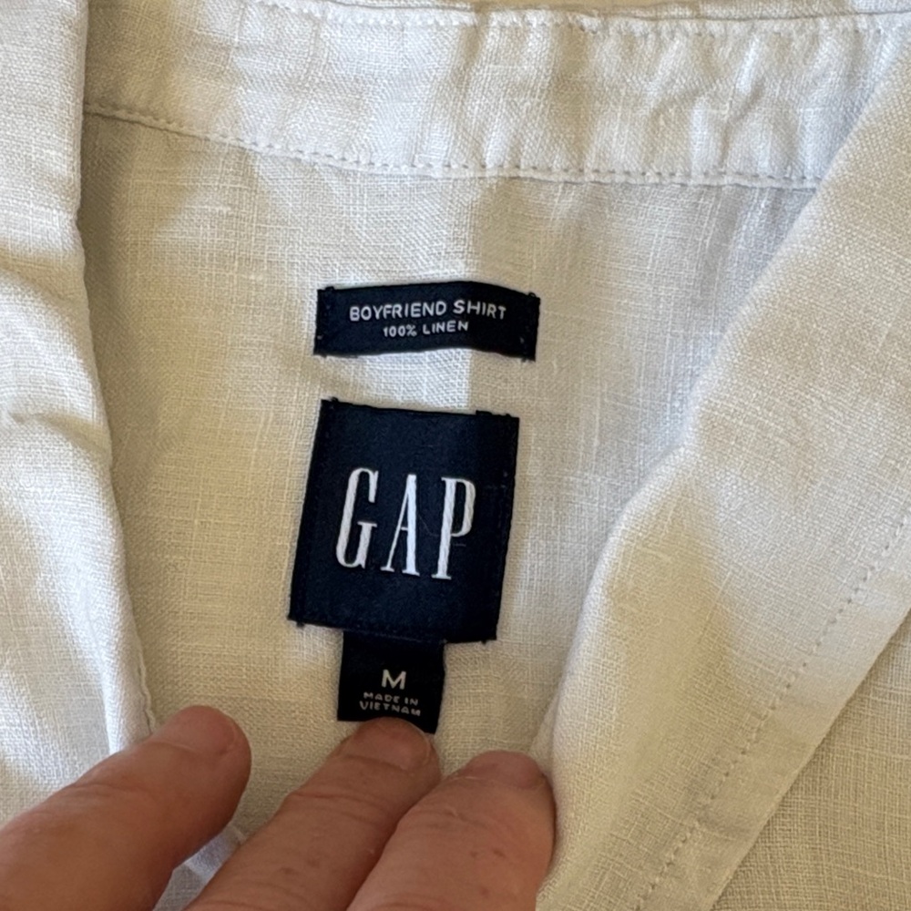 GAP White 100% Linen Boyfriend Button-Up Shirt